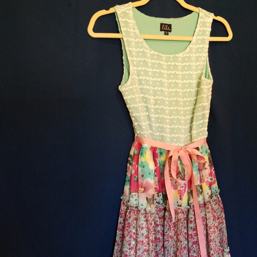 Girls flowered dress